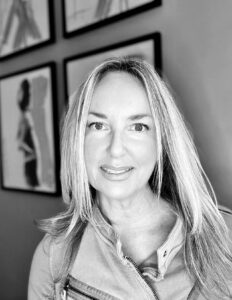 Jacqueline_R_Blk-Wht-Headshot