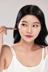 Liquid type Brush Eye Liner