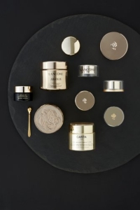 metallization des pots, capsules, mascaras & lipgloss