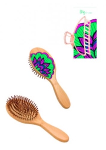 Set of wood brush & hair clip